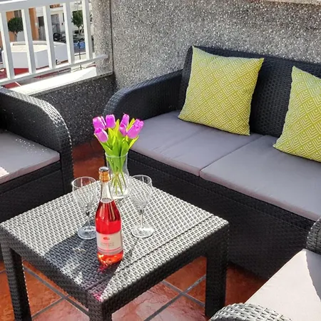 Apartment Santiago Terrace: Beachside With Wi-fi Puerto de Santiago (Tenerife)